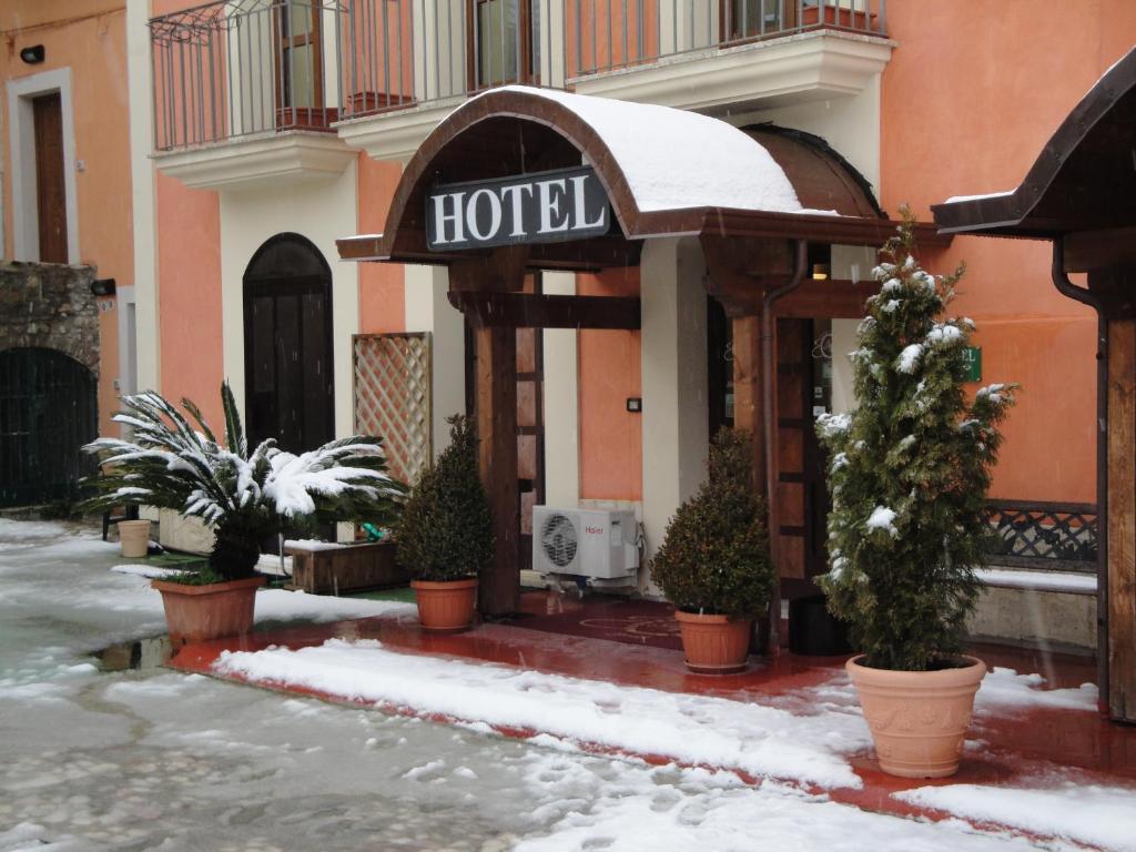 Hotel Antiche Terme Μπενεβέντο Εξωτερικό φωτογραφία